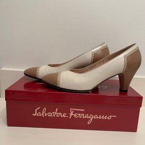 Vintage Ferragamo Taupe/Bone Spectator Heels
